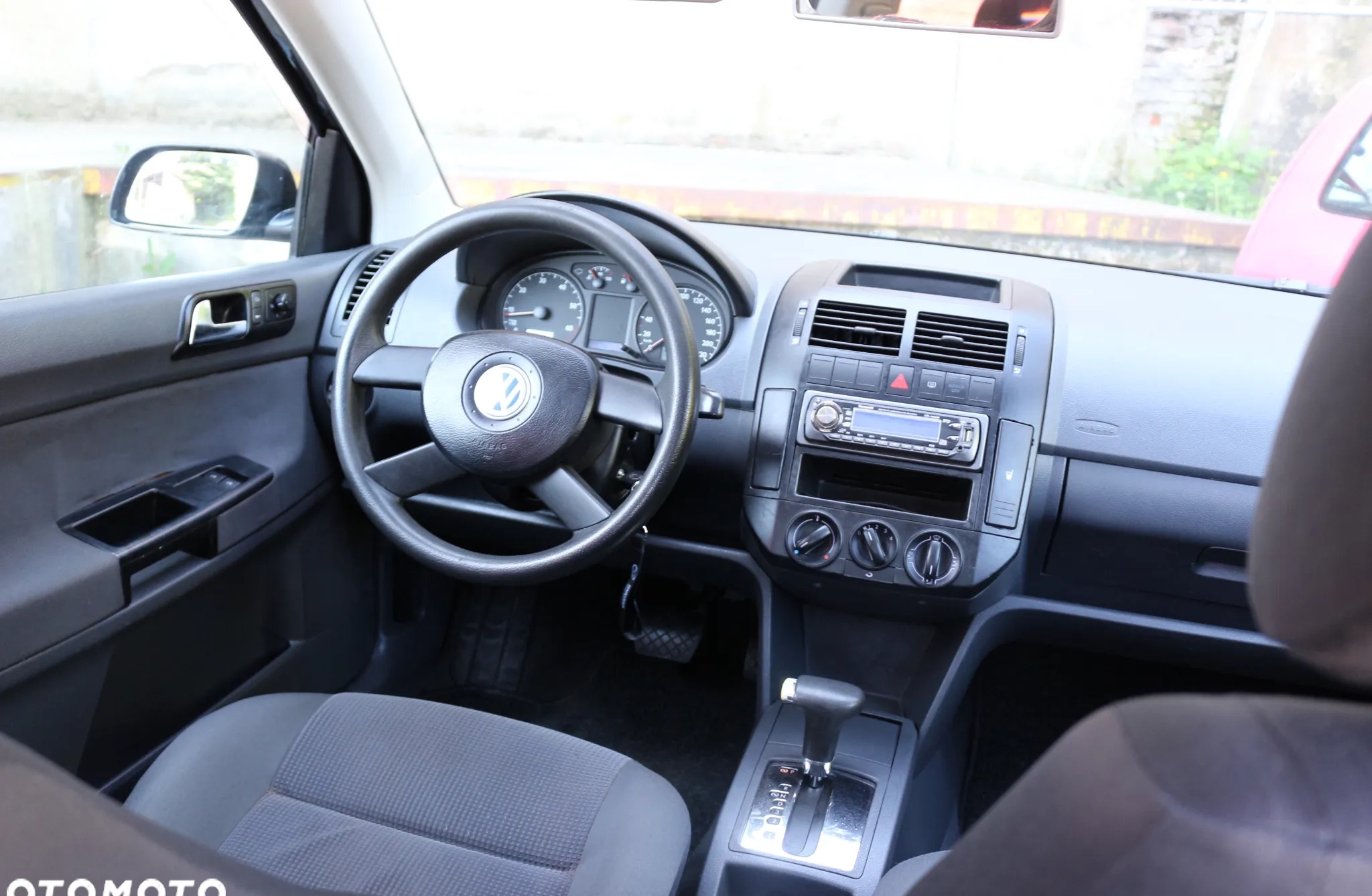 Volkswagen Polo cena 7999 przebieg: 239000, rok produkcji 2002 z Siemiatycze małe 37
